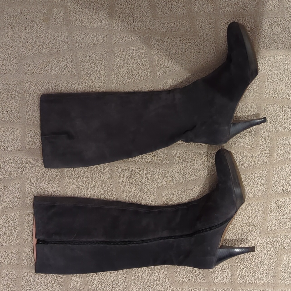 Pura Lopez Grey 100% Suede Heeled Boots